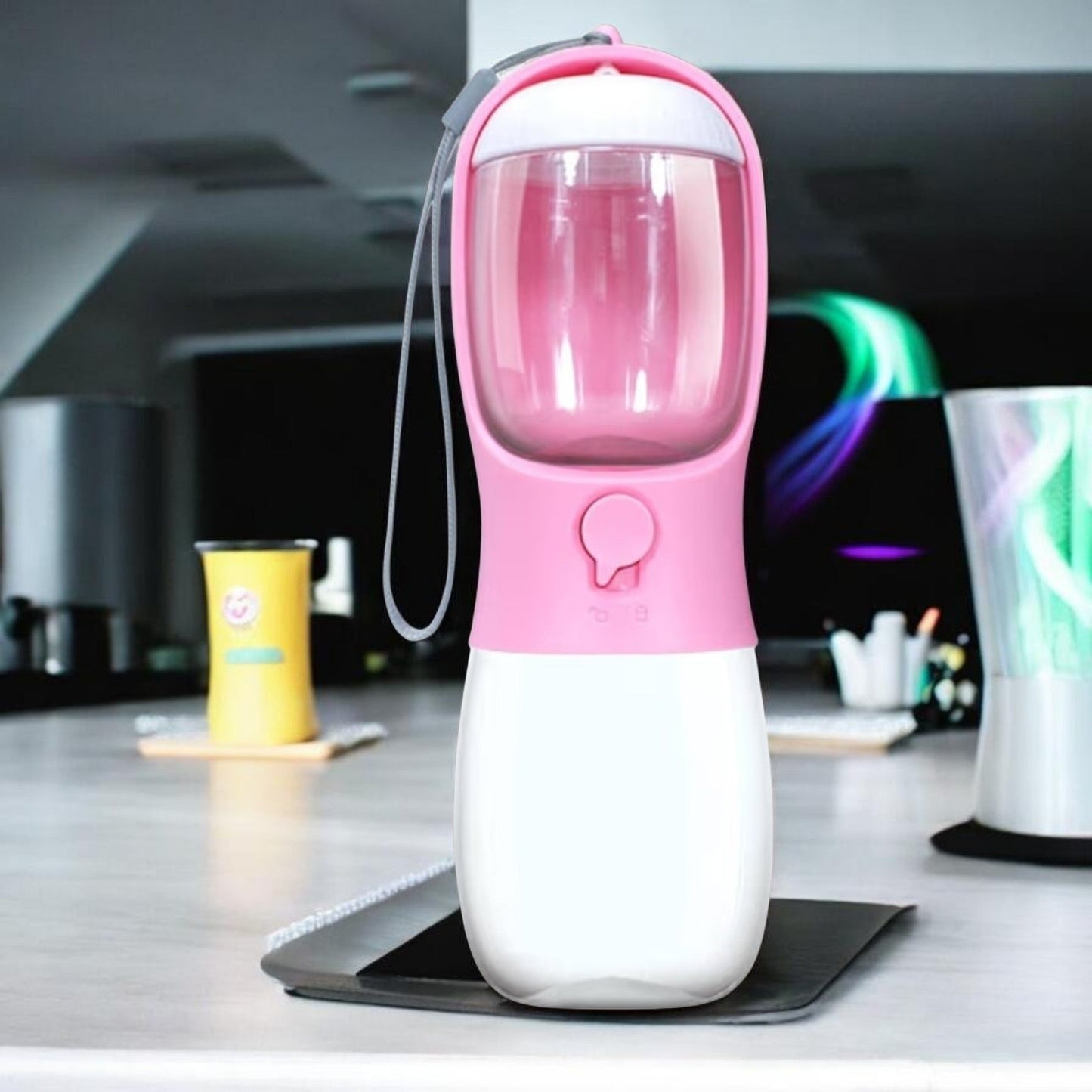 dispenser acqua portatile per cani ideale per viaggi e passeggiate